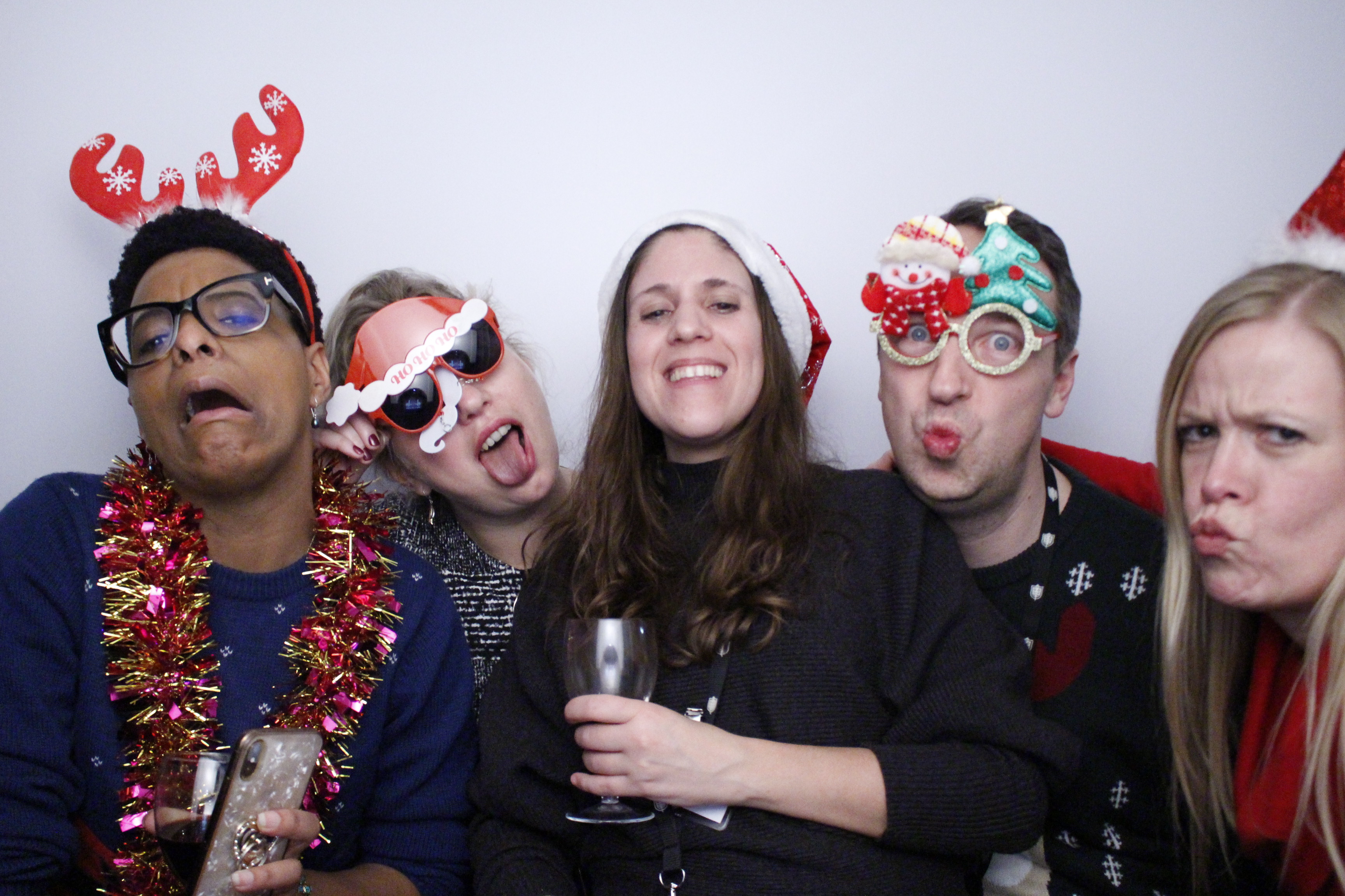 Hult EMBA Year 1 Christmas Dinner | View more photos from the event at gallery.myphotoboothexperience.co.uk/u/MyPhotoBoothExperienceLtd/Hult-EMBA-Year-1-Christmas-Dinner